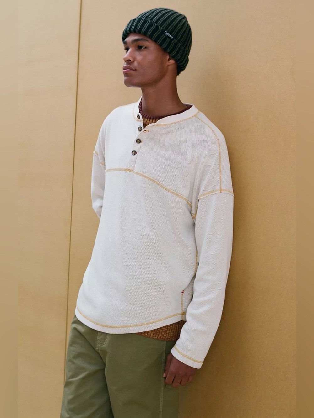 BDG Slouchy Honeycomb Henley Shirt Size Medium